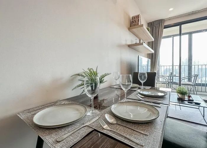 Upscale Skyview 1br - Ultra Fast Wifi - Chitlom