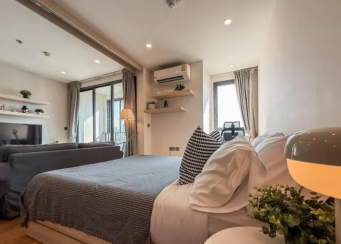 Upscale Skyview 1br - Ultra Fast Wifi - Chitlom *