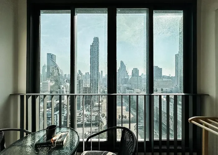 Upscale Skyview 1br - Ultra Fast Wifi - Chitlom Апартаменты Бангкок