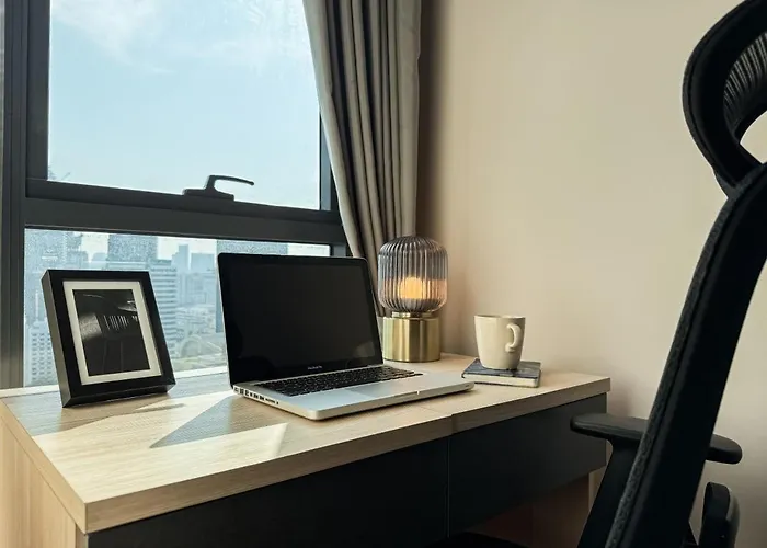 Upscale Skyview 1br - Ultra Fast Wifi - Chitlom * Бангкок